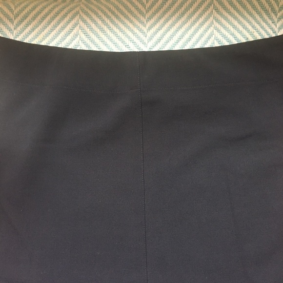 Theory Black Pencil Skirt - Picture 6 of 6
